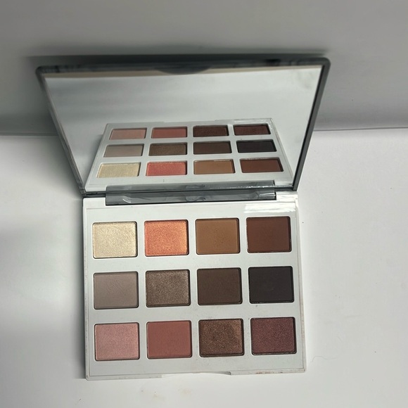 BH Cosmetics Marble Collection Warm Stone 12 Color Shadow Palette - New - Picture 1 of 3